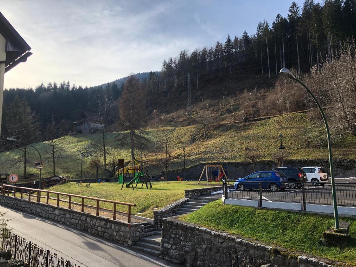 Hotel Mountain House Rigolato Exterior foto